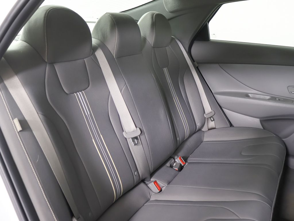 Certified Used 2025 White Hyundai SEL Sport image 26