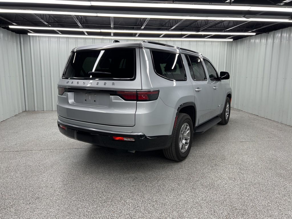 2024 Jeep Wagoneer Base - 5