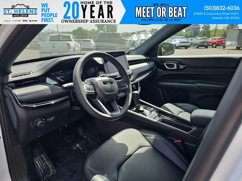 2025 Jeep Compass Limited - Photo 13