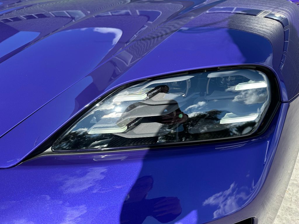 Thumbnail: 2025 Porsche Taycan - 13