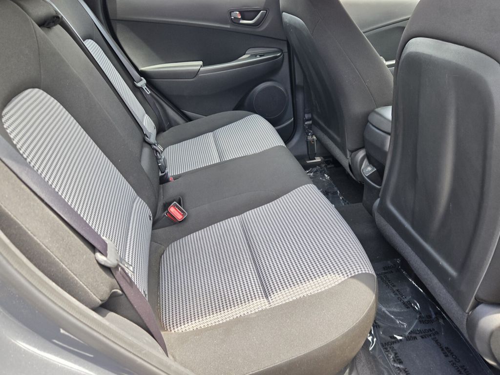 2023 Hyundai Kona - $19,599