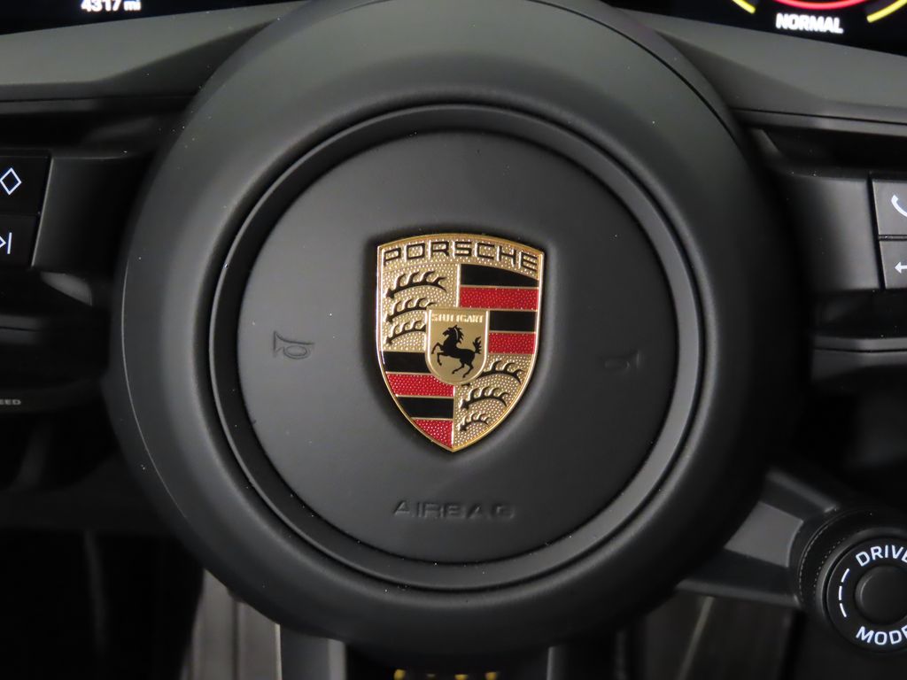 Thumbnail: 2022 Porsche 911 - 22