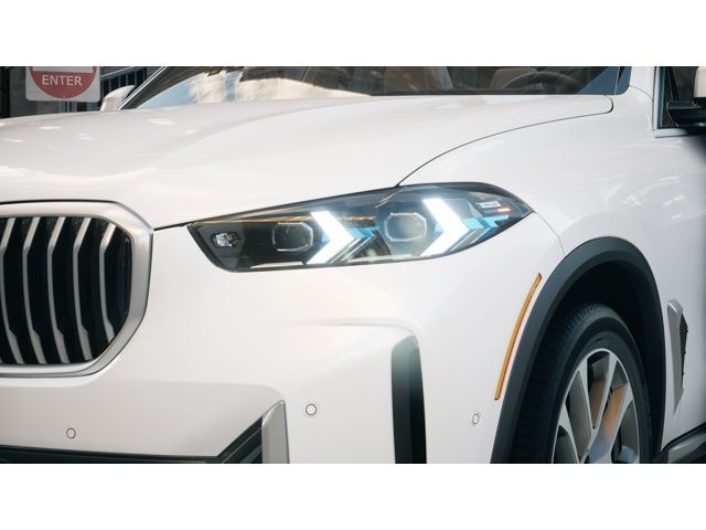 Thumbnail: 2026 BMW X5 - 6