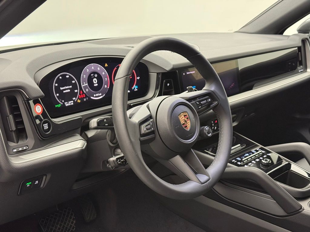 2025 Porsche   4