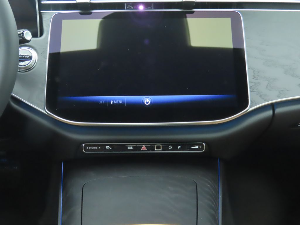 Thumbnail: 2026 Mercedes-Benz E-Class - 15