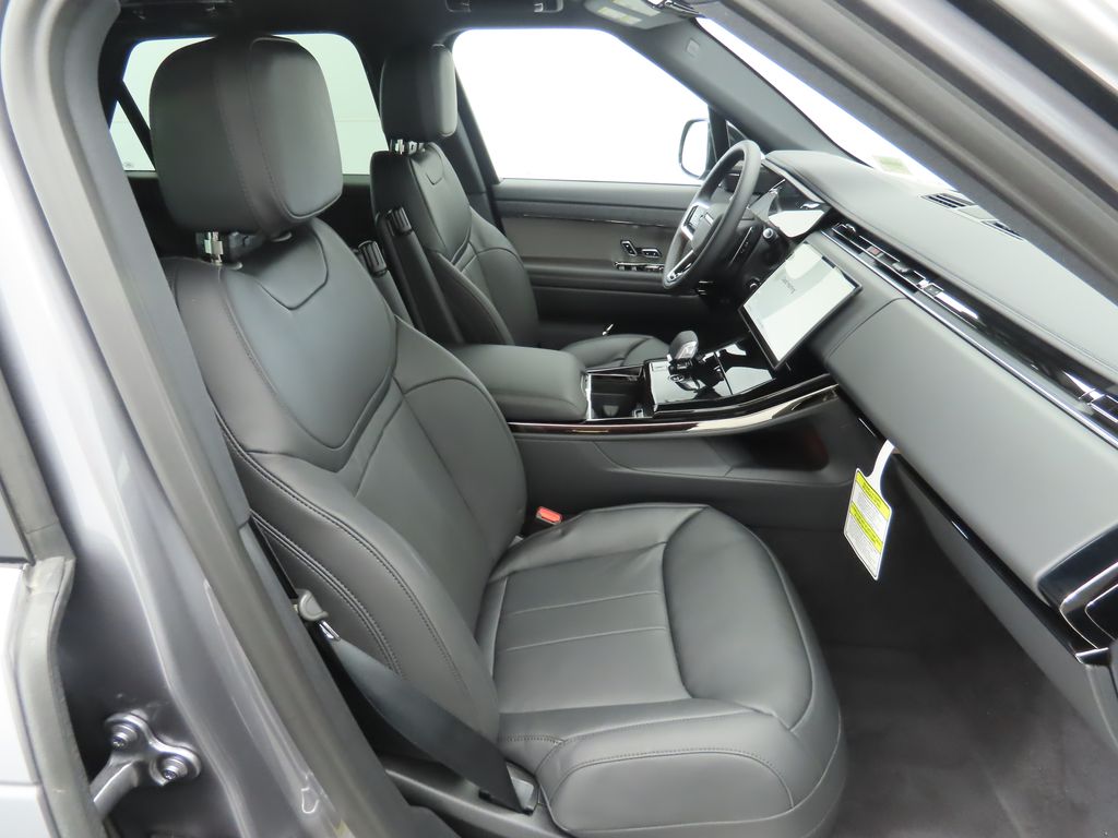 2025 Land Rover Range Rover Sport  21