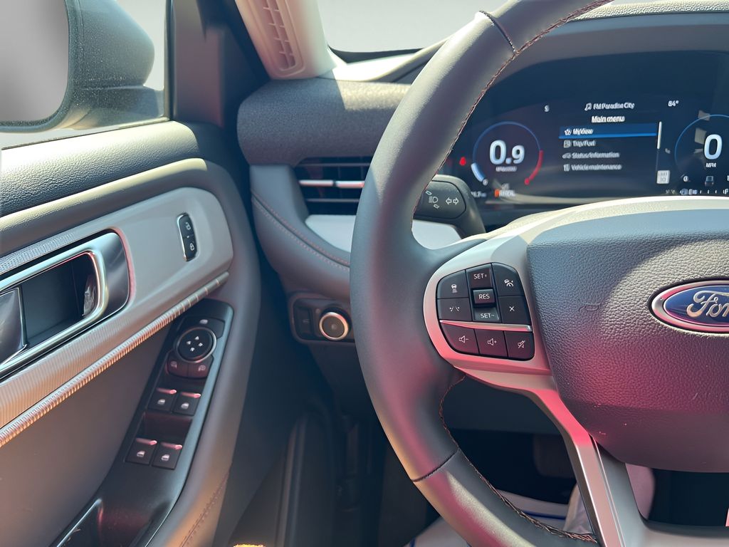 2025 Ford Explorer