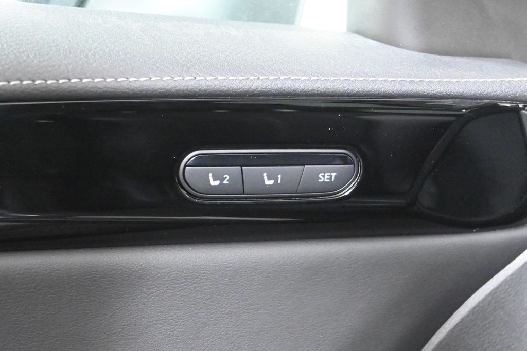 2025 INFINITI QX60 Pure 24