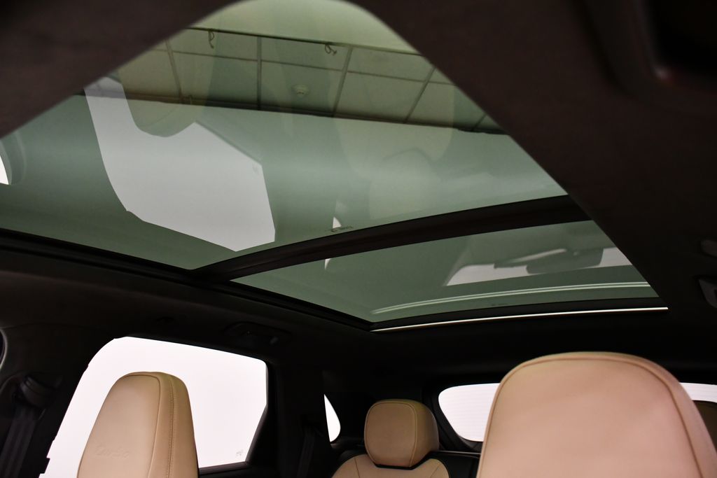 Thumbnail: 2026 Porsche Cayenne - 20