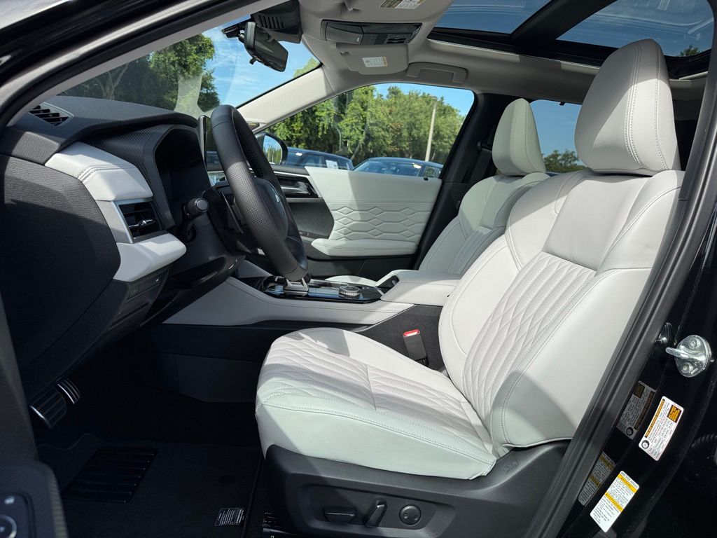 New 2025 Mitsubishi Outlander SUV