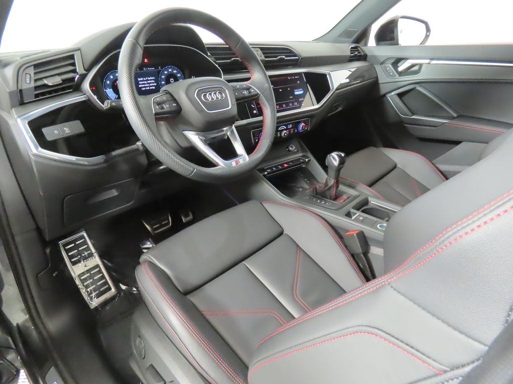 Thumbnail: 2025 Audi Q3 - 28