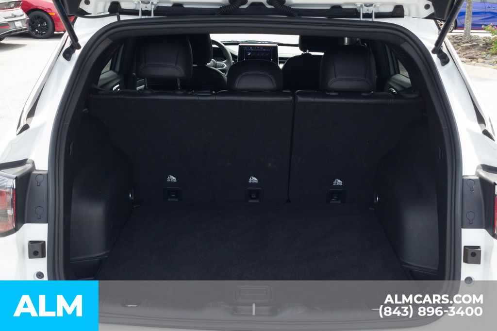 Used 2025 Bright White Clearcoat Jeep Limited image 8