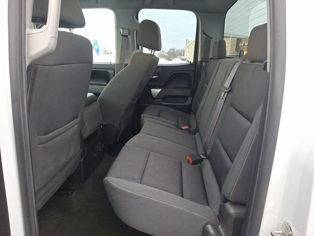 Thumbnail: 2017 Chevrolet Silverado 1500 - 10