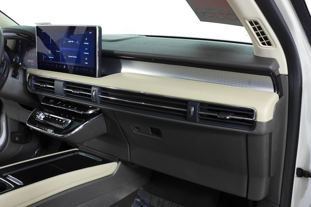 2023 Lincoln Corsair Standard 14