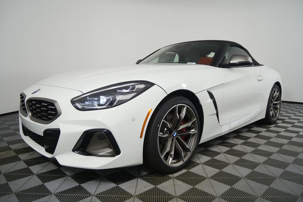 Thumbnail: 2026 BMW Z4 - 9