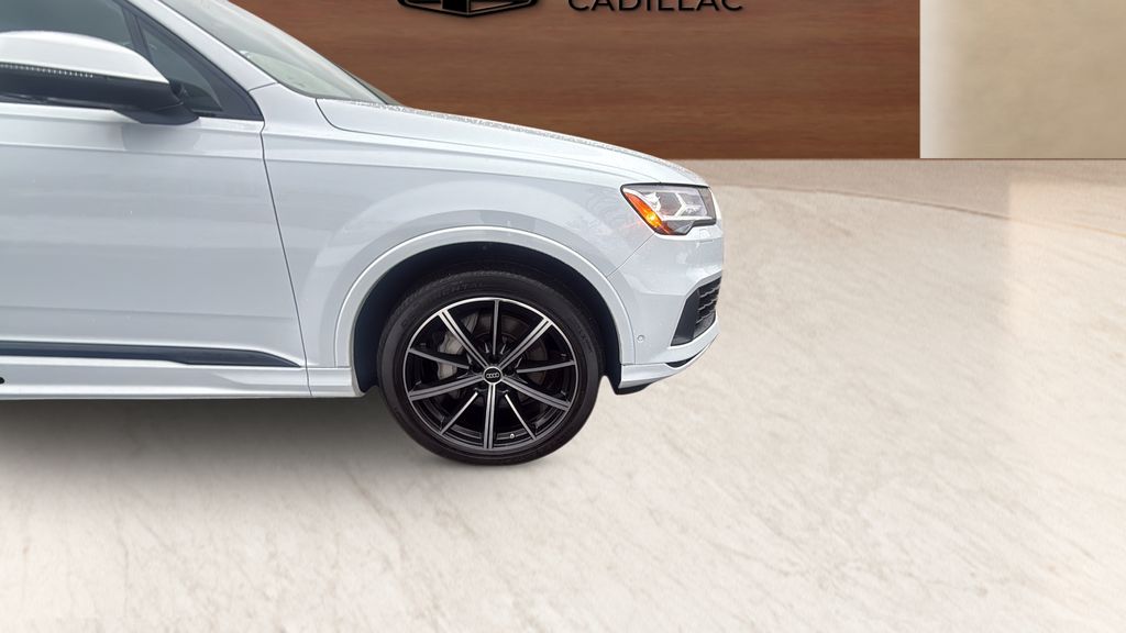 used 2022 Audi Q7 car, priced at $37,300