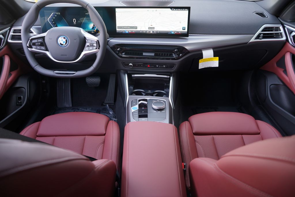 2025 BMW i4 eDrive40 12