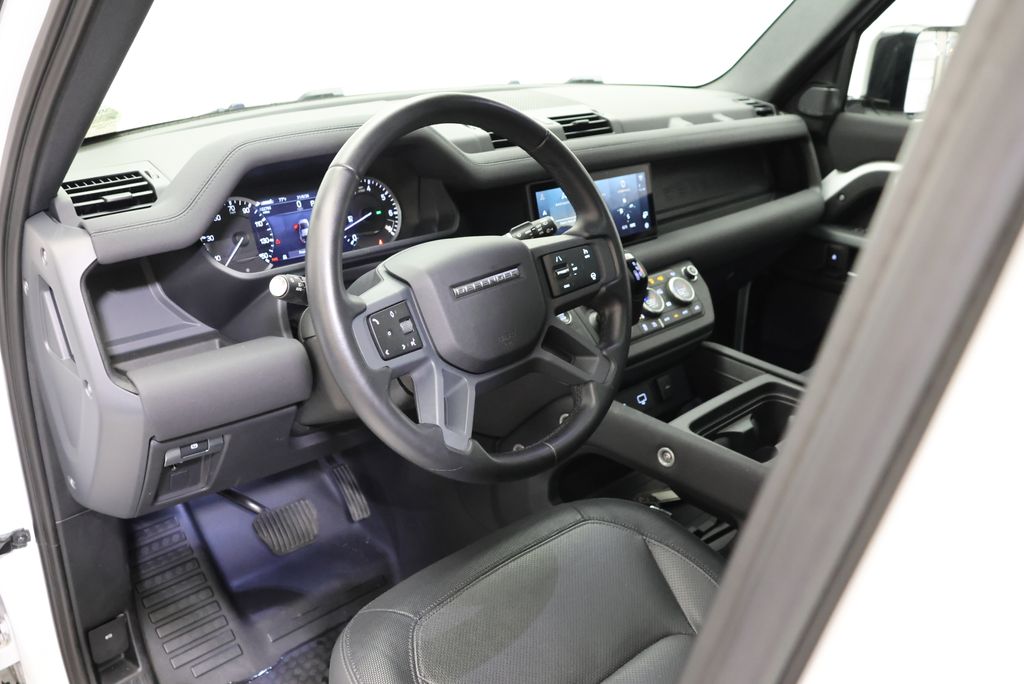 Thumbnail: 2023 Land Rover Defender - 28