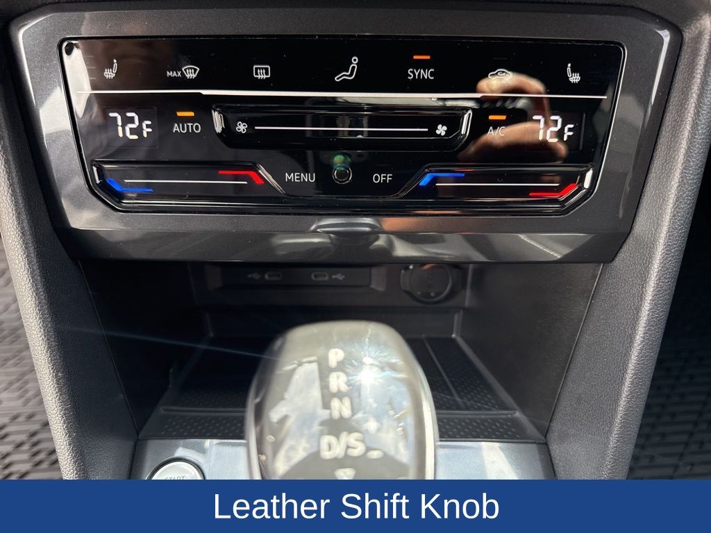2023 Volkswagen Tiguan SE R-Line Black