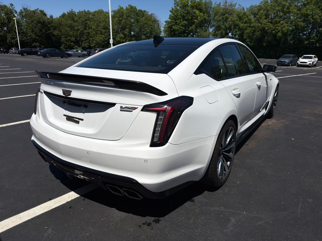 Thumbnail: 2023 Cadillac CT5 - 5