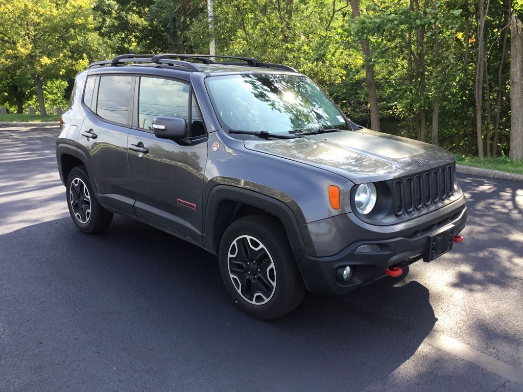 Thumbnail: 2016 Jeep Renegade - 6