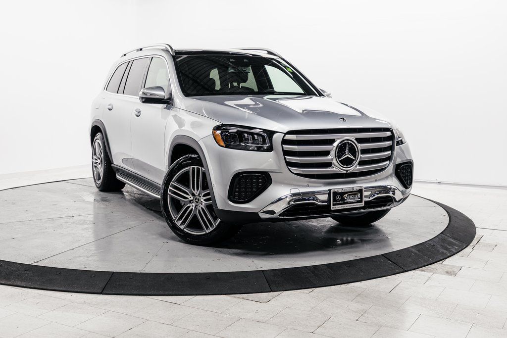 2026 Mercedes-Benz GLS 450 4MATIC