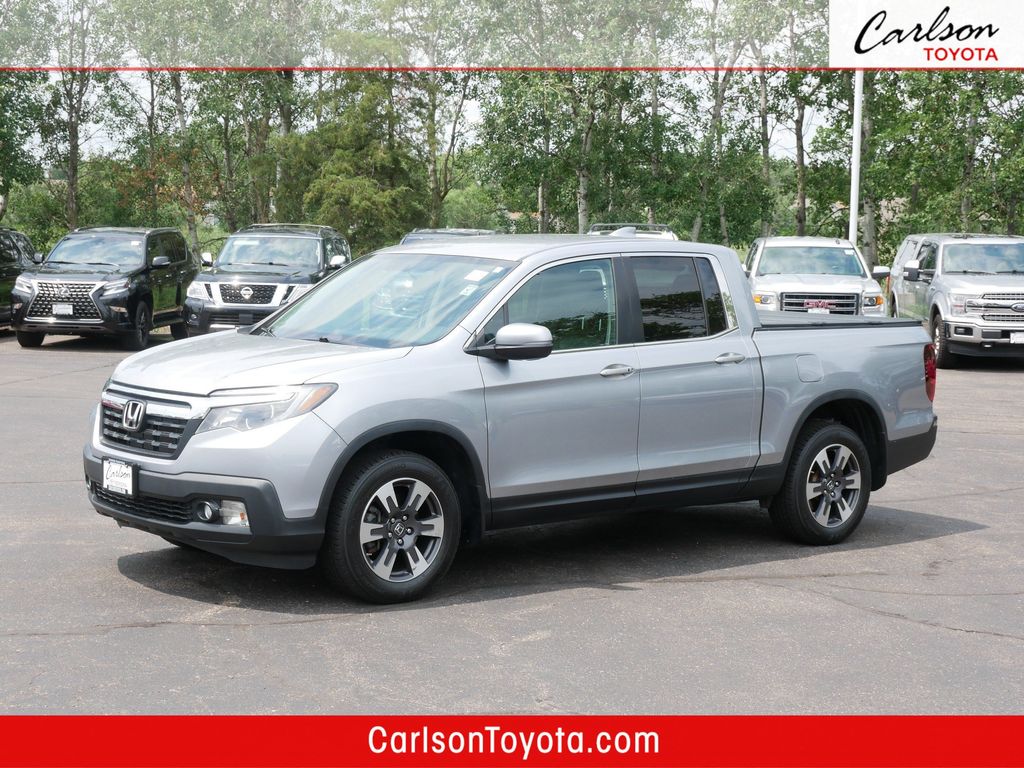 Lunar Silver Metallic 2018 Honda Ridgeline Pickup Truck All-Wheel Drive 6-Speed Automatic