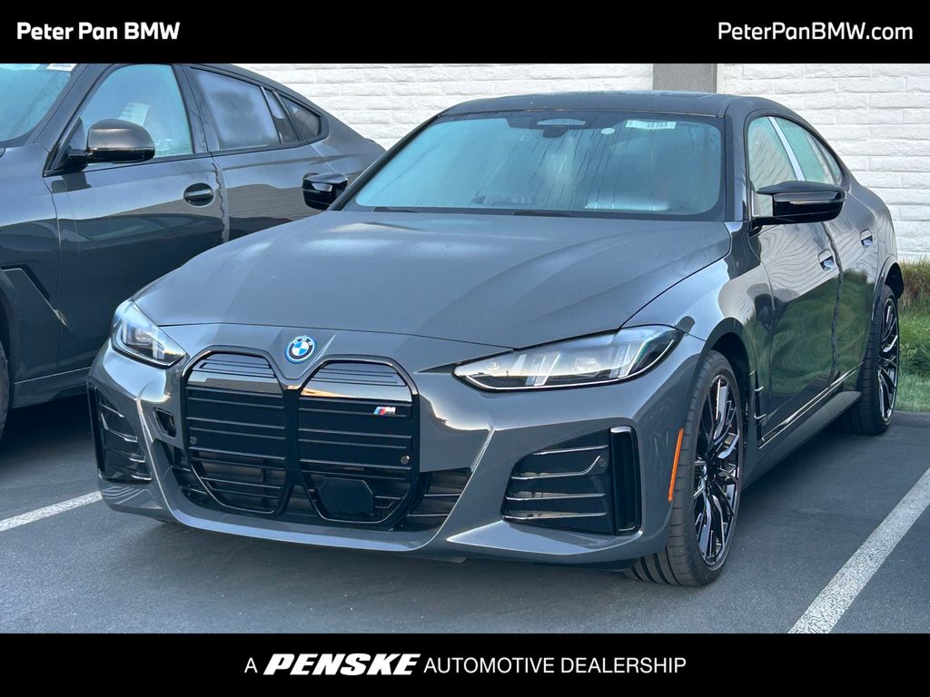 Thumbnail: 2025 BMW i4 - 1