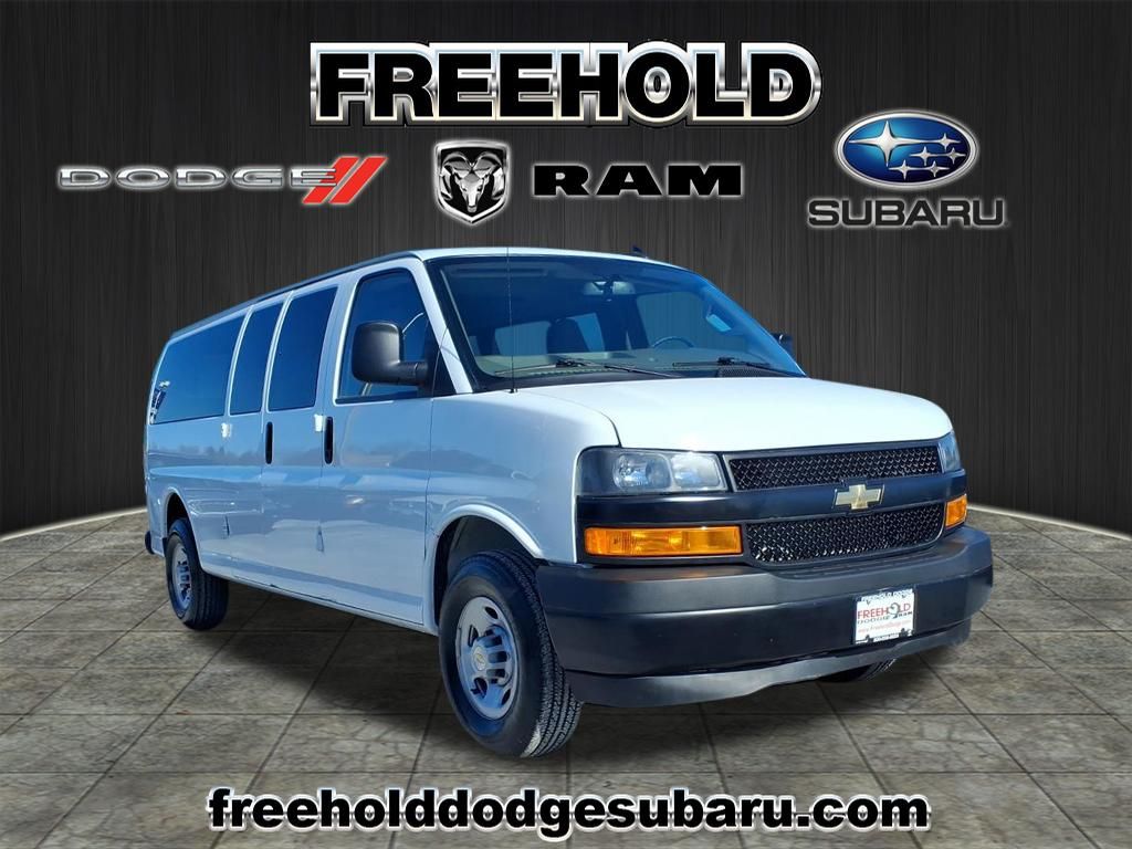 2024 Chevrolet Express 3500 LS Extended RWD