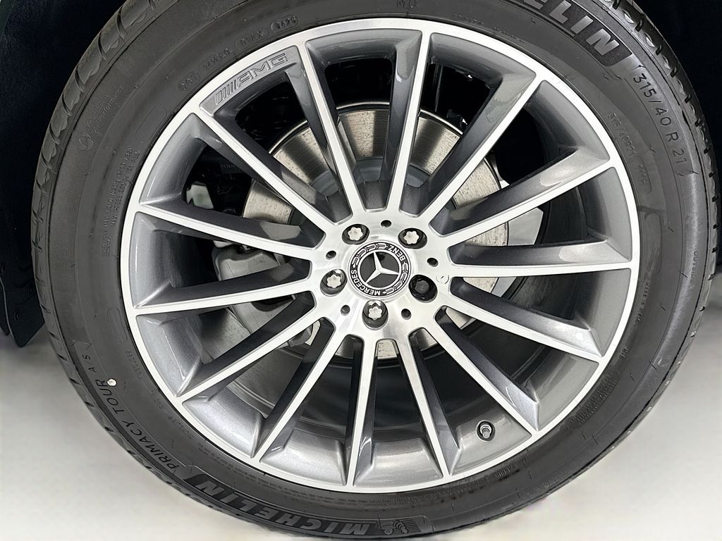 Thumbnail: 2026 Mercedes-Benz GLE - 30