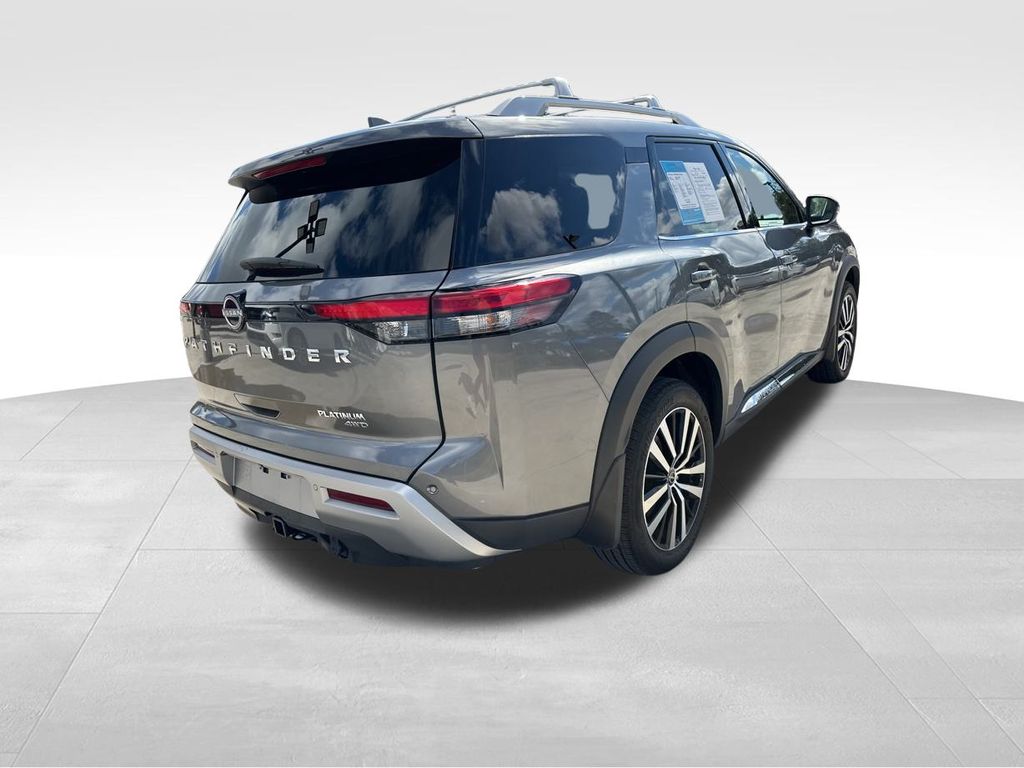 2023 Nissan Pathfinder Platinum 9