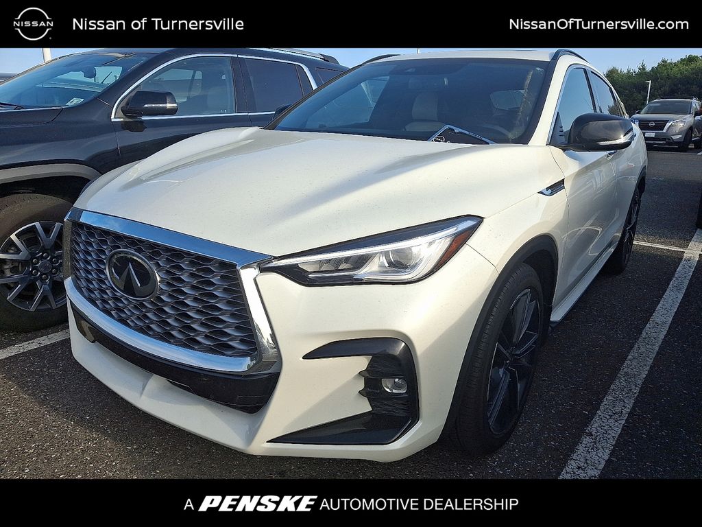 2022 INFINITI QX55 Luxe Hero Image