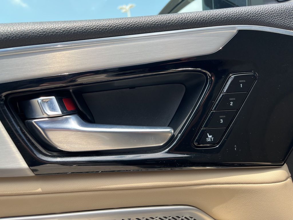 Thumbnail: 2023 Acura MDX - 11