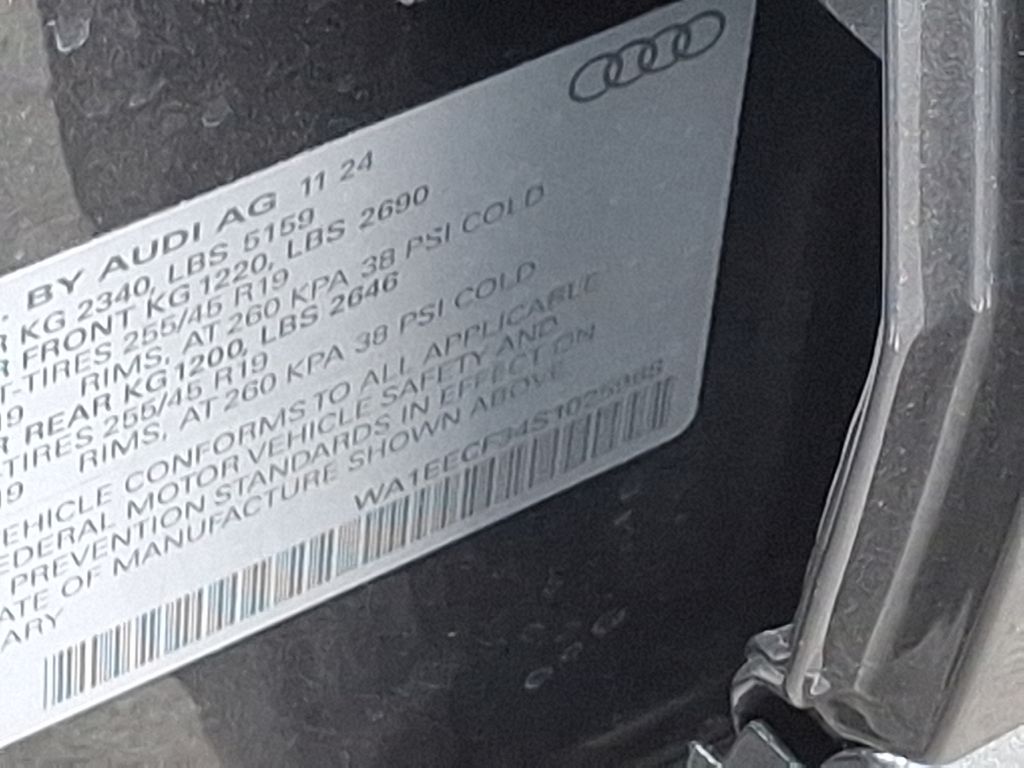 2025 Audi Q3  20