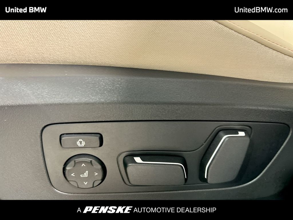 2025 BMW X3 3.0i 12
