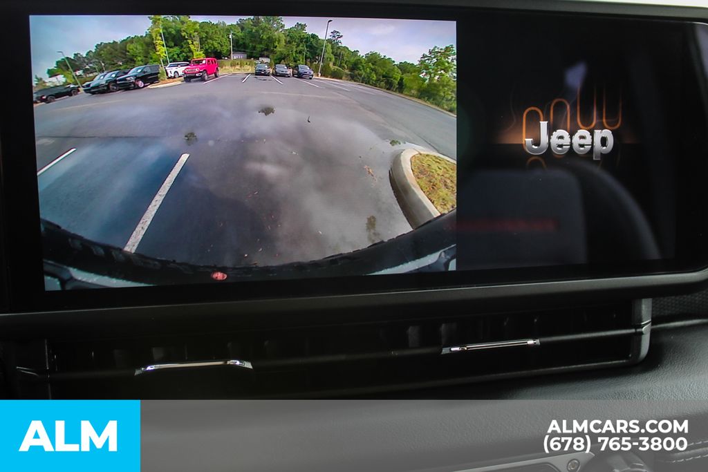 Used 2025 Red Jeep Sahara image 28