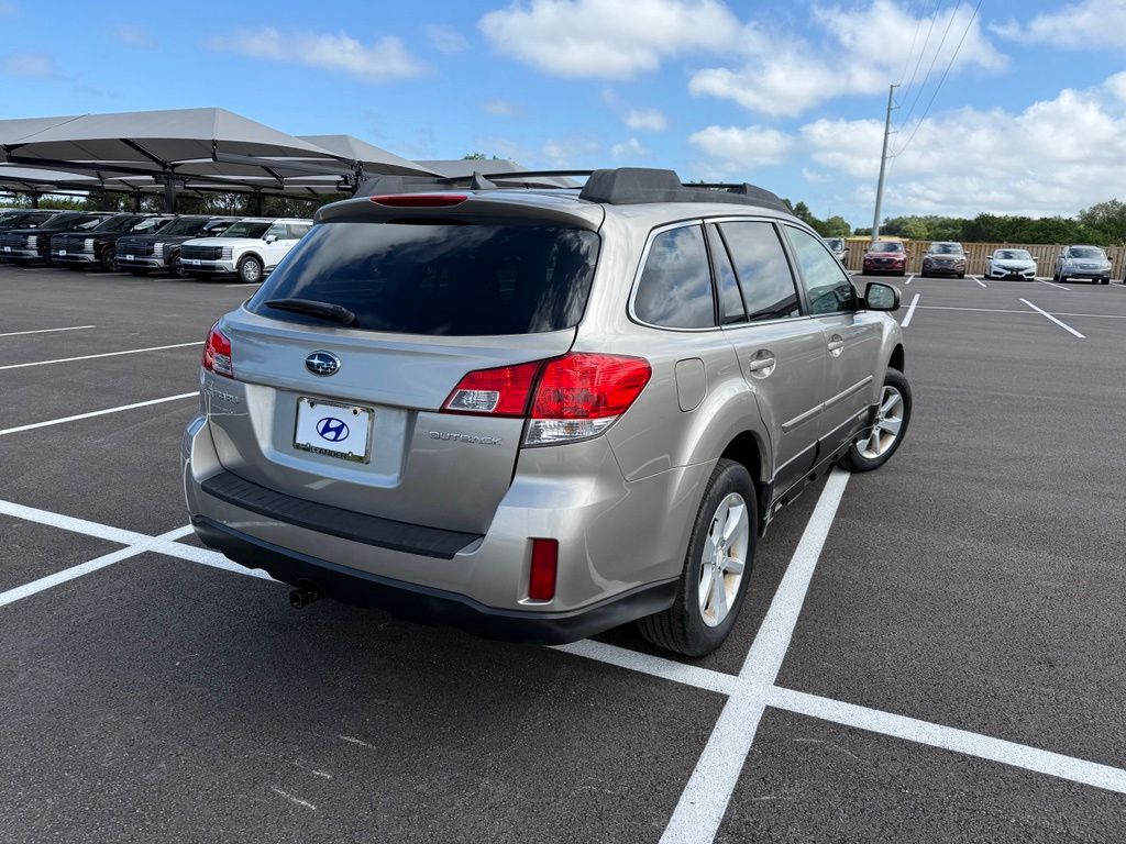 Thumbnail: 2014 Subaru Outback - 5