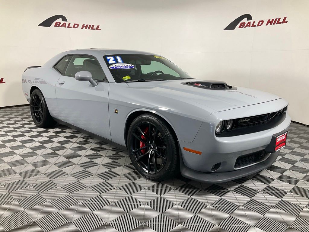 Smoke Show 2021 Dodge Challenger Coupe Rear-Wheel Drive 8-Speed Automatic