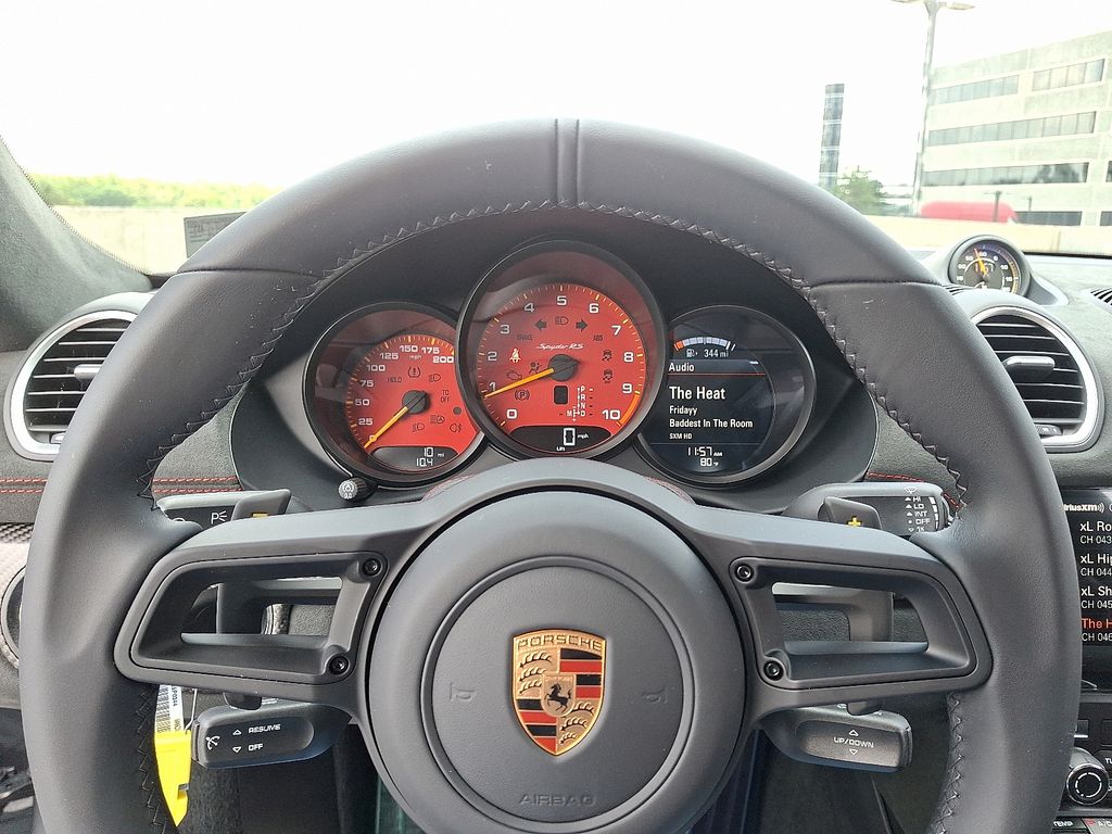 Thumbnail: 2025 Porsche  - 20