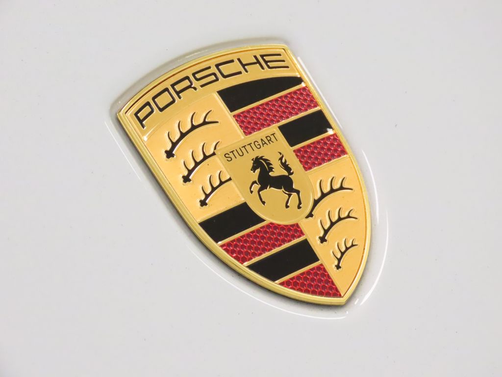Thumbnail: 2025 Porsche 911 - 23