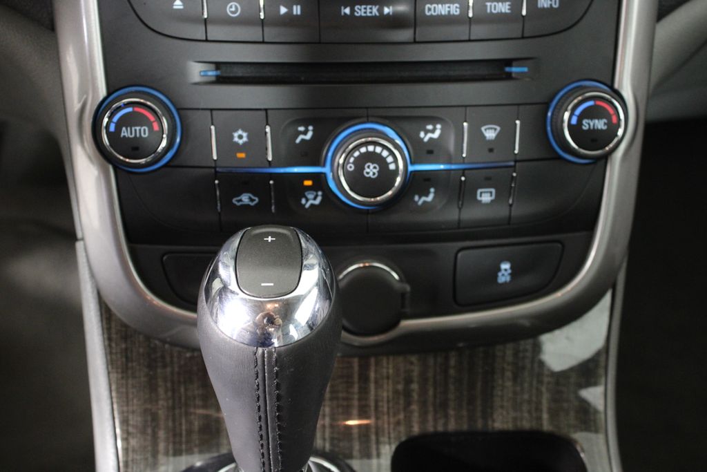 Used 2014 Chevrolet Malibu for sale in 