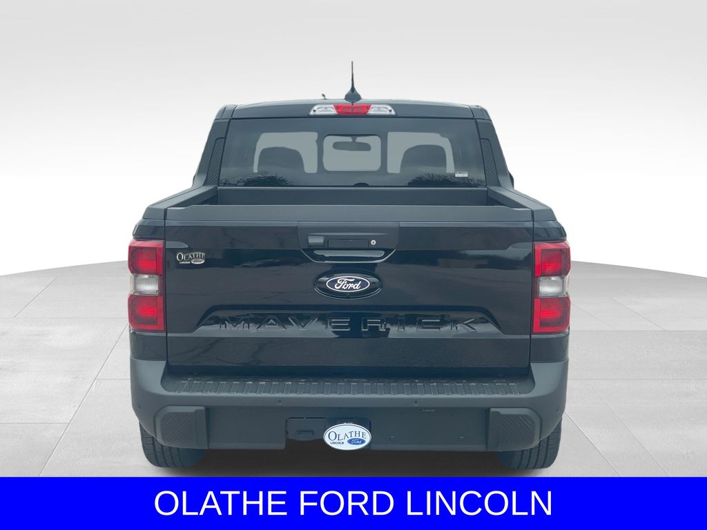 View vehicle photo 4