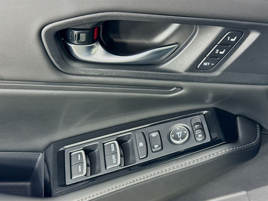 Used Car 2023 Honda Accord Hybrid  Touring For Sale Under $35,000 In Austin, Texas