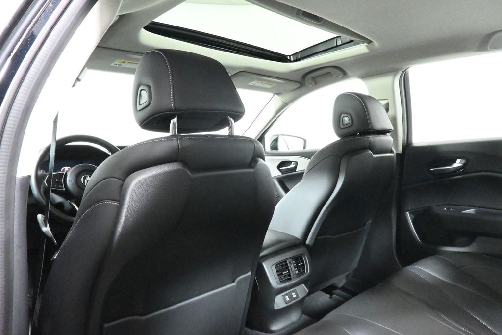 Thumbnail: 2025 Acura TLX - 31