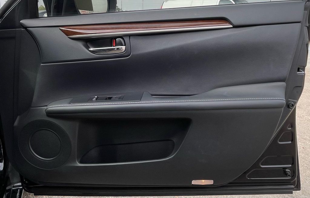 2015 Lexus ES 350 Black at Westside Lexus