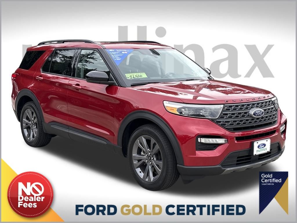 2022 Ford Explorer XLT's photo