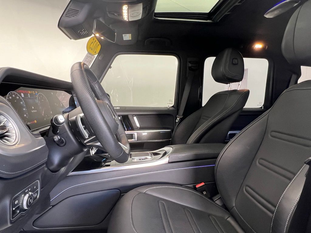 Thumbnail: 2025 Mercedes-Benz G-Class - 5