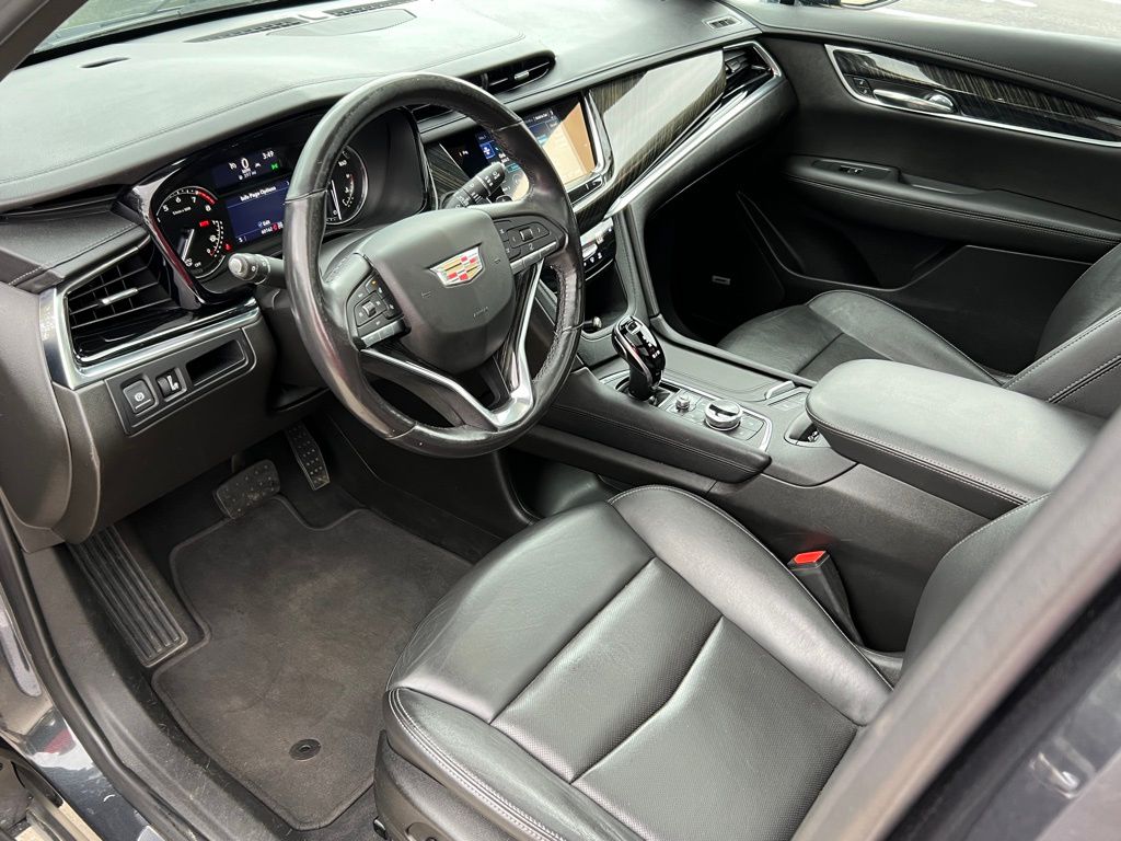 2022 Cadillac XT6 Premium Luxury - 9