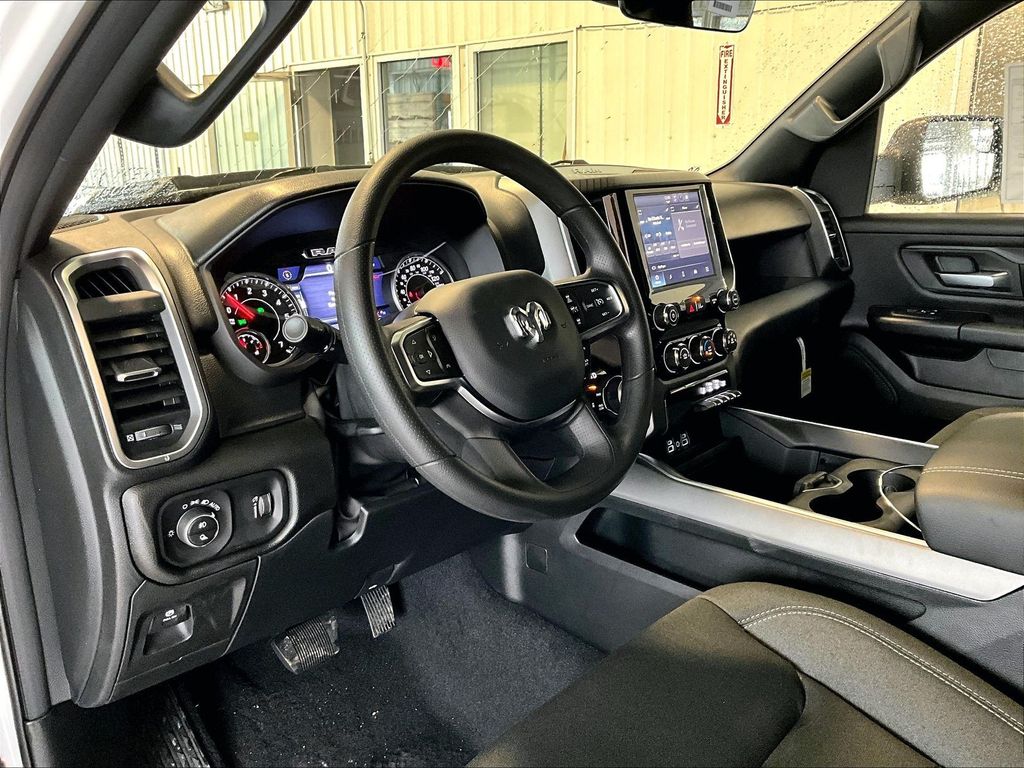 2026 Ram 1500 — photo 9