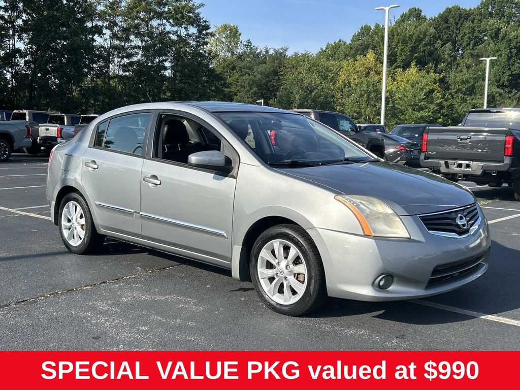 Magnetic Gray 2012 Nissan Sentra Sedan Front-Wheel Drive Continuously Variable Transmission